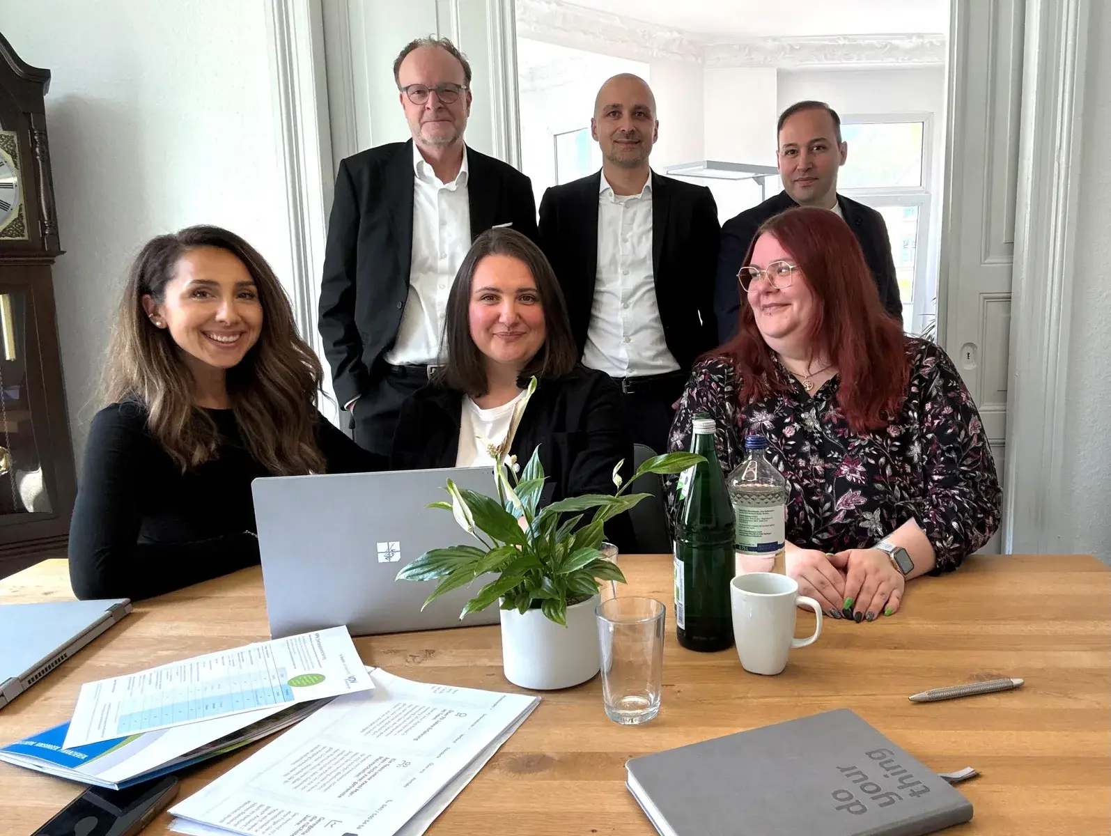 Das Verbund-Team in Flensburg — Berater und Innendienst gemeinsam